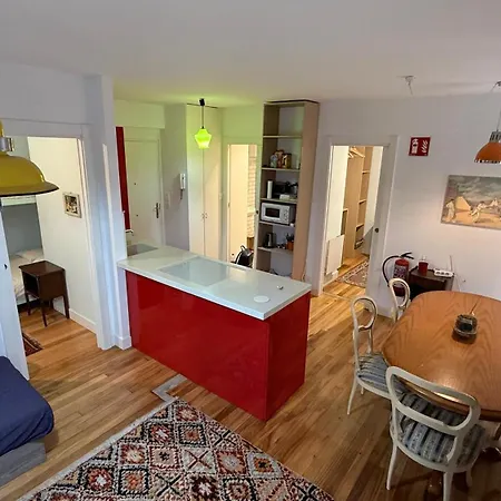 Apartman Tiny Place Loud Fun Street *